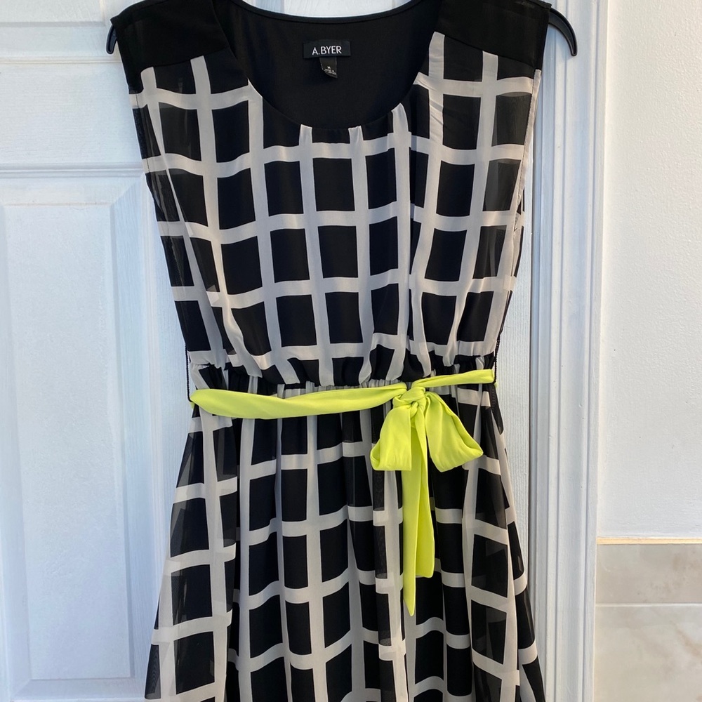 Cocktail/summer dress